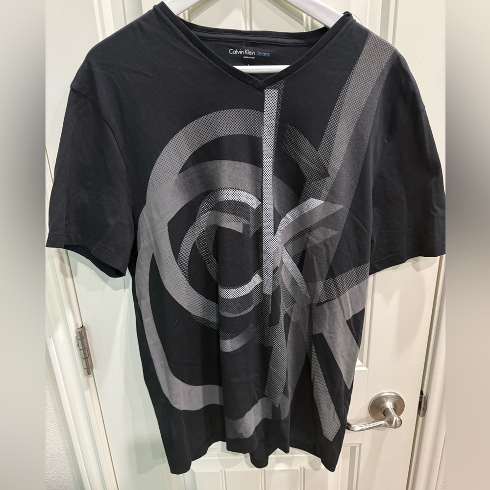 Men’s Calvin Klein Black Tshirt